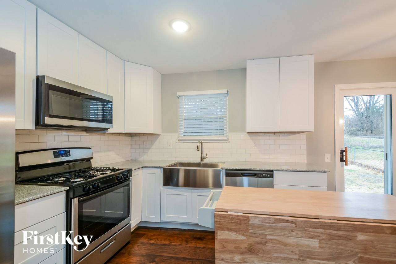 22 Oak Forest Drive - Photo 6 of 15