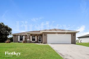 featured image of 2744 Northeast 5th Avenue