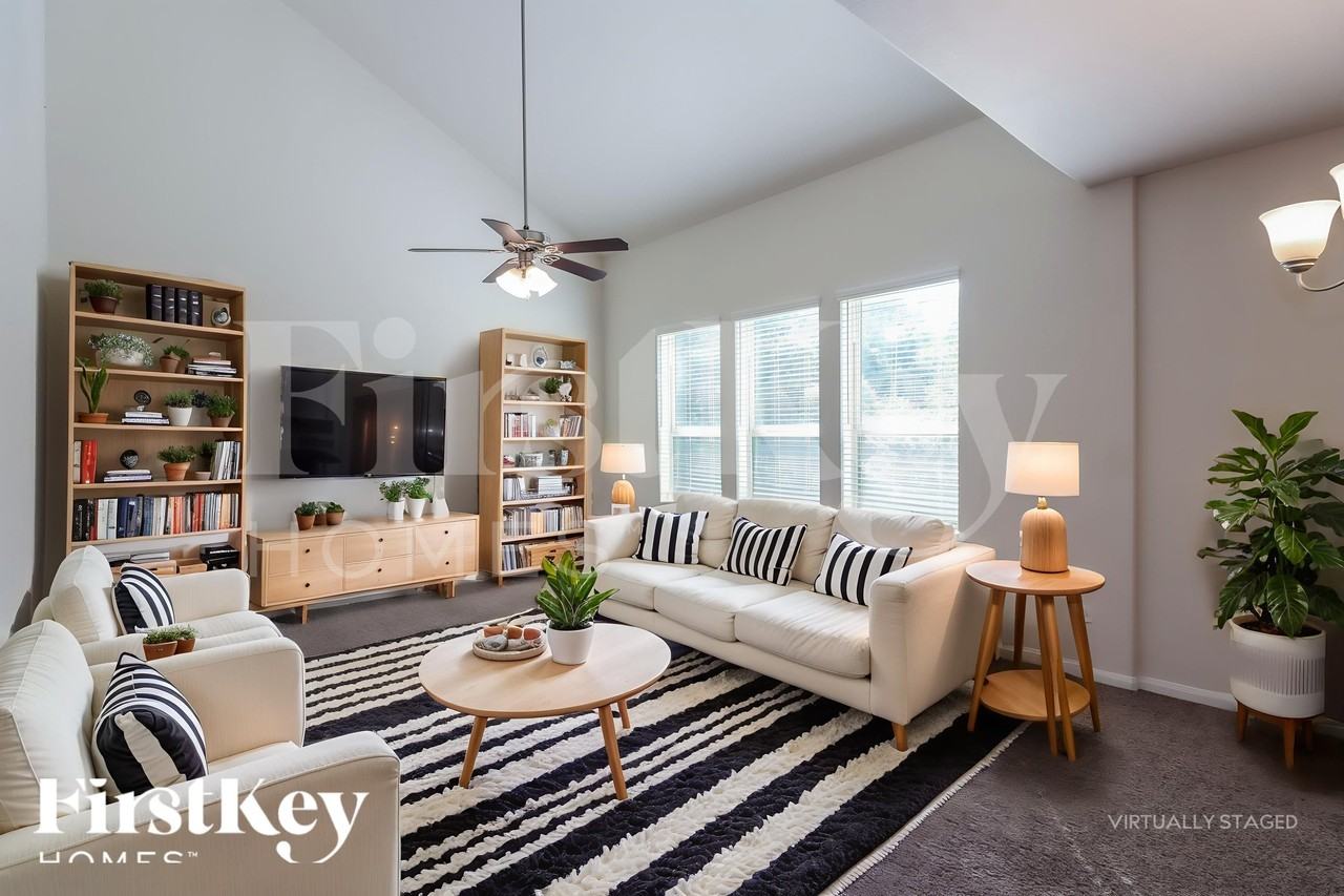 6630 Blimp Base Boulevard - Photo 5 of 18