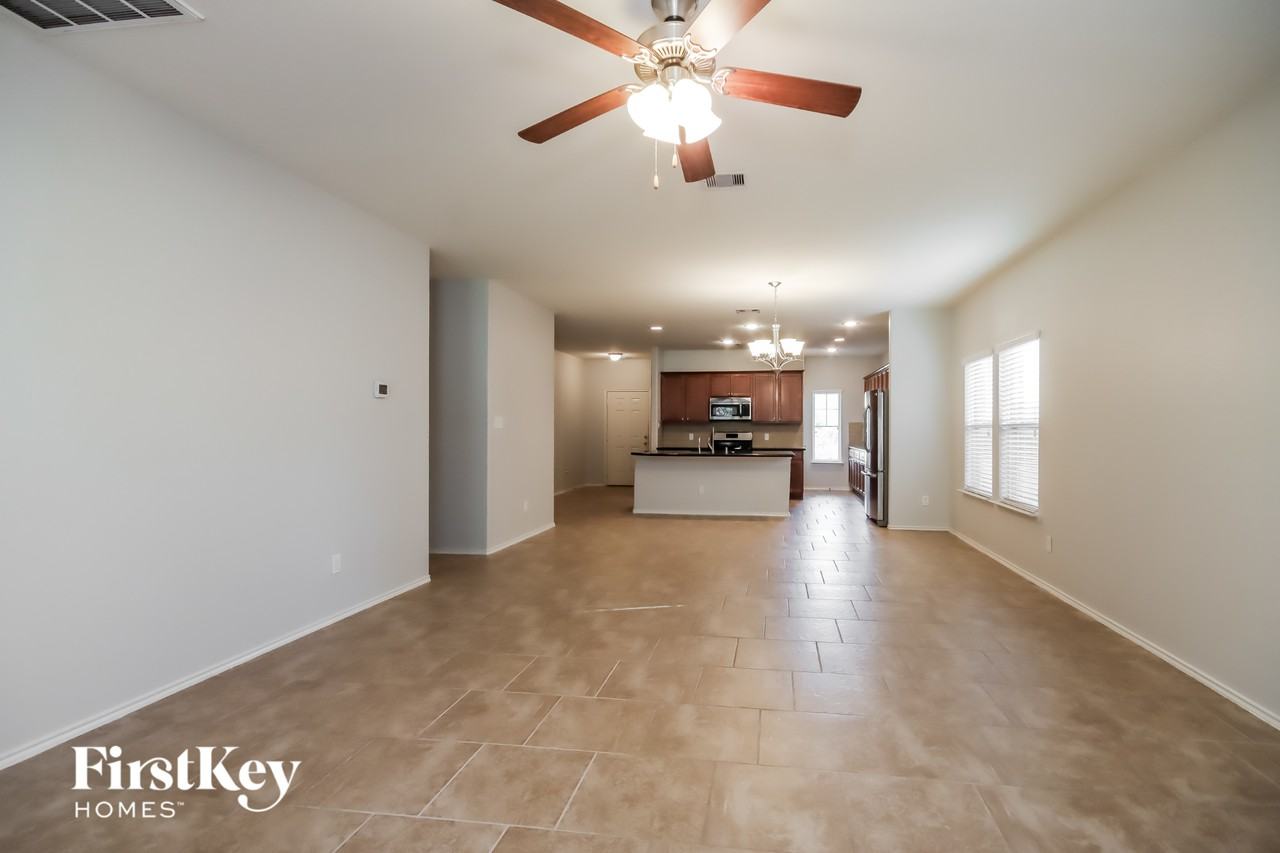 12295 Little Blue Heron Ln - Photo 4 of 15