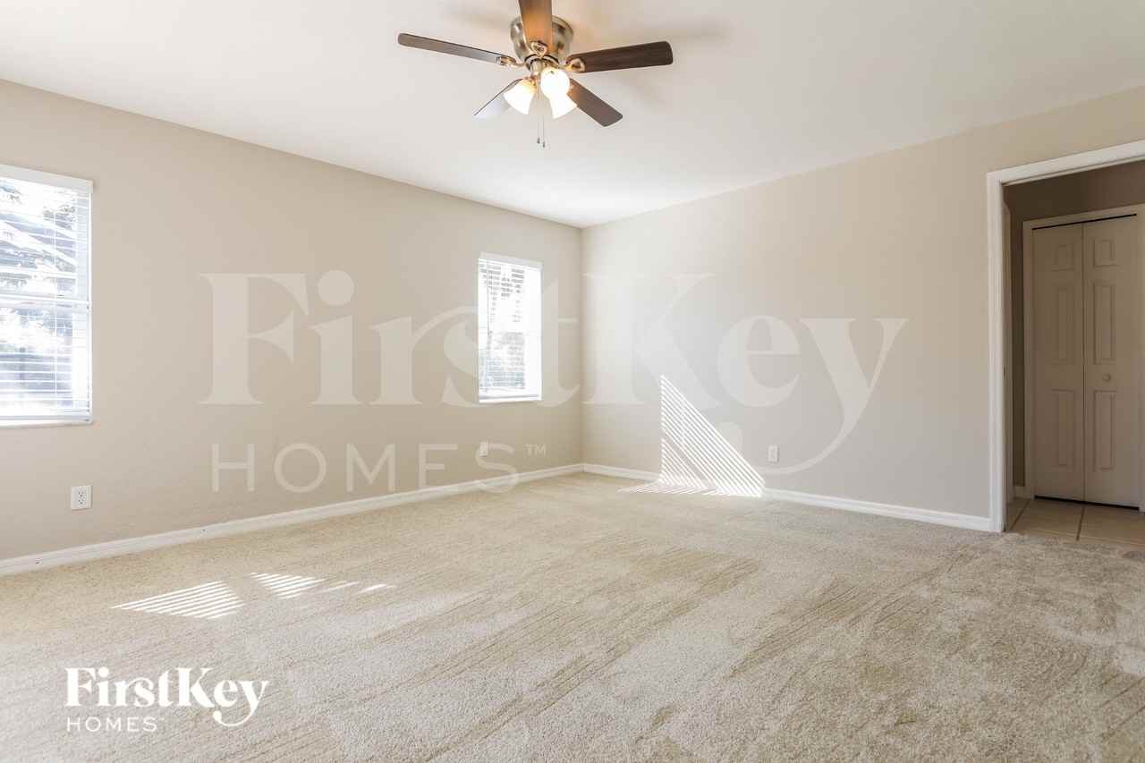 4517 Lovett Rd - Photo 7 of 15