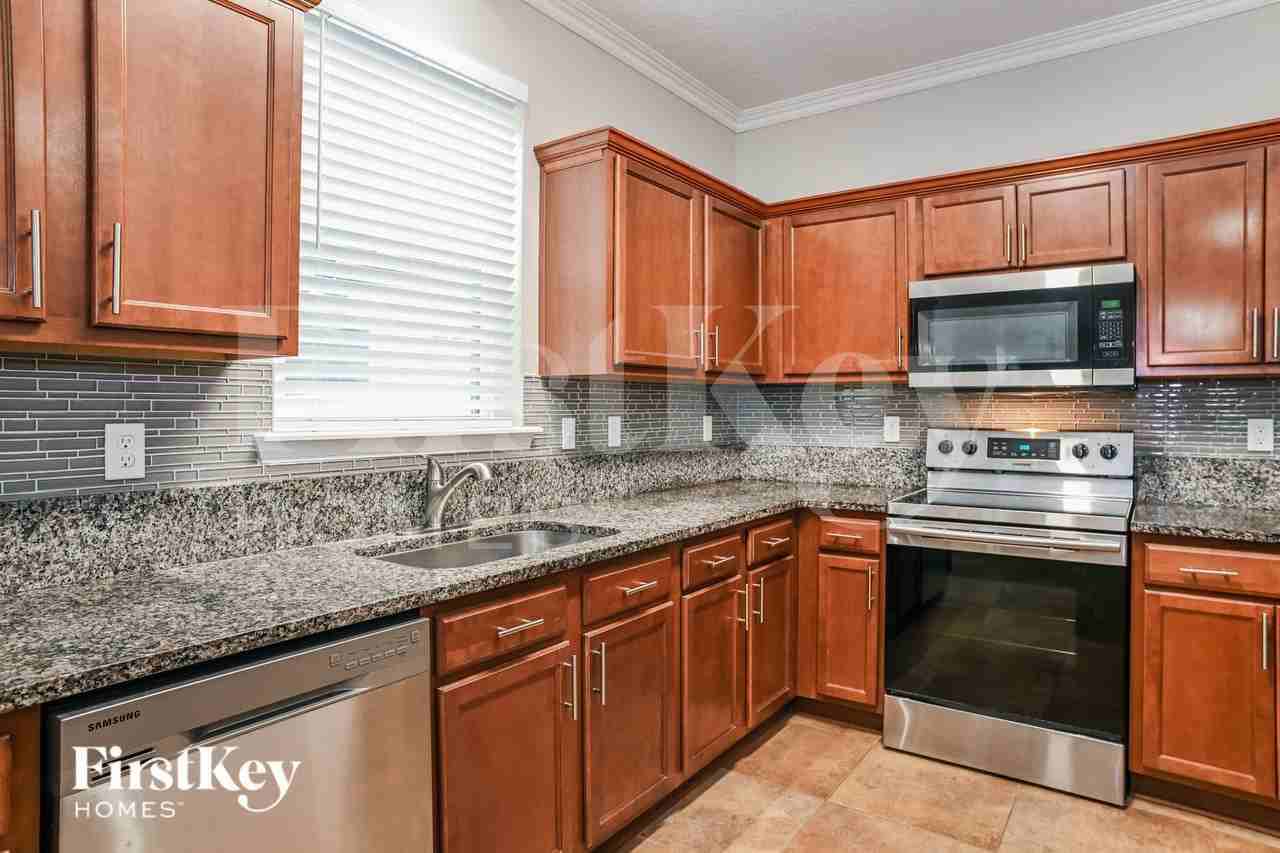 12191 Chaseborough Way - Photo 6 of 16