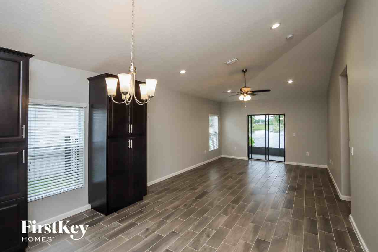 3825 Harvest Cir - Photo 5 of 15