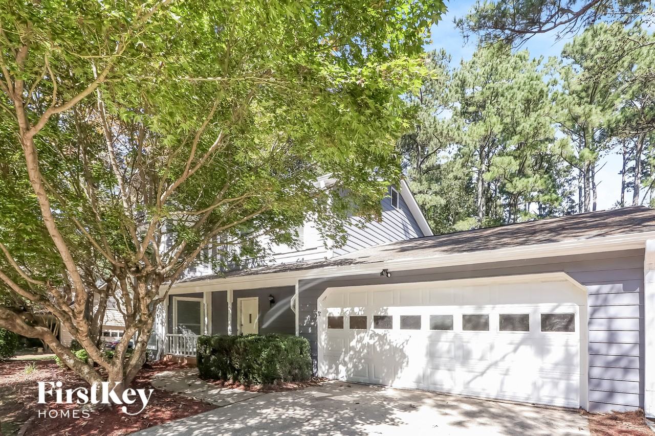 668 Slew Avenue - Photo 2 of 14