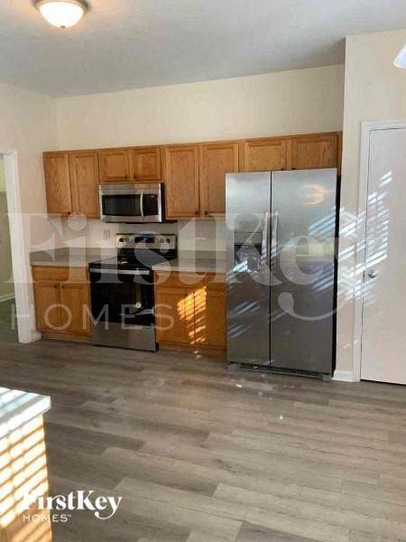 5368 Greggs Drive - Photo 5 of 12