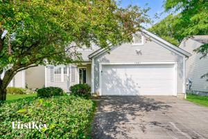 featured image of 1087 Wexford Green Boulevard
