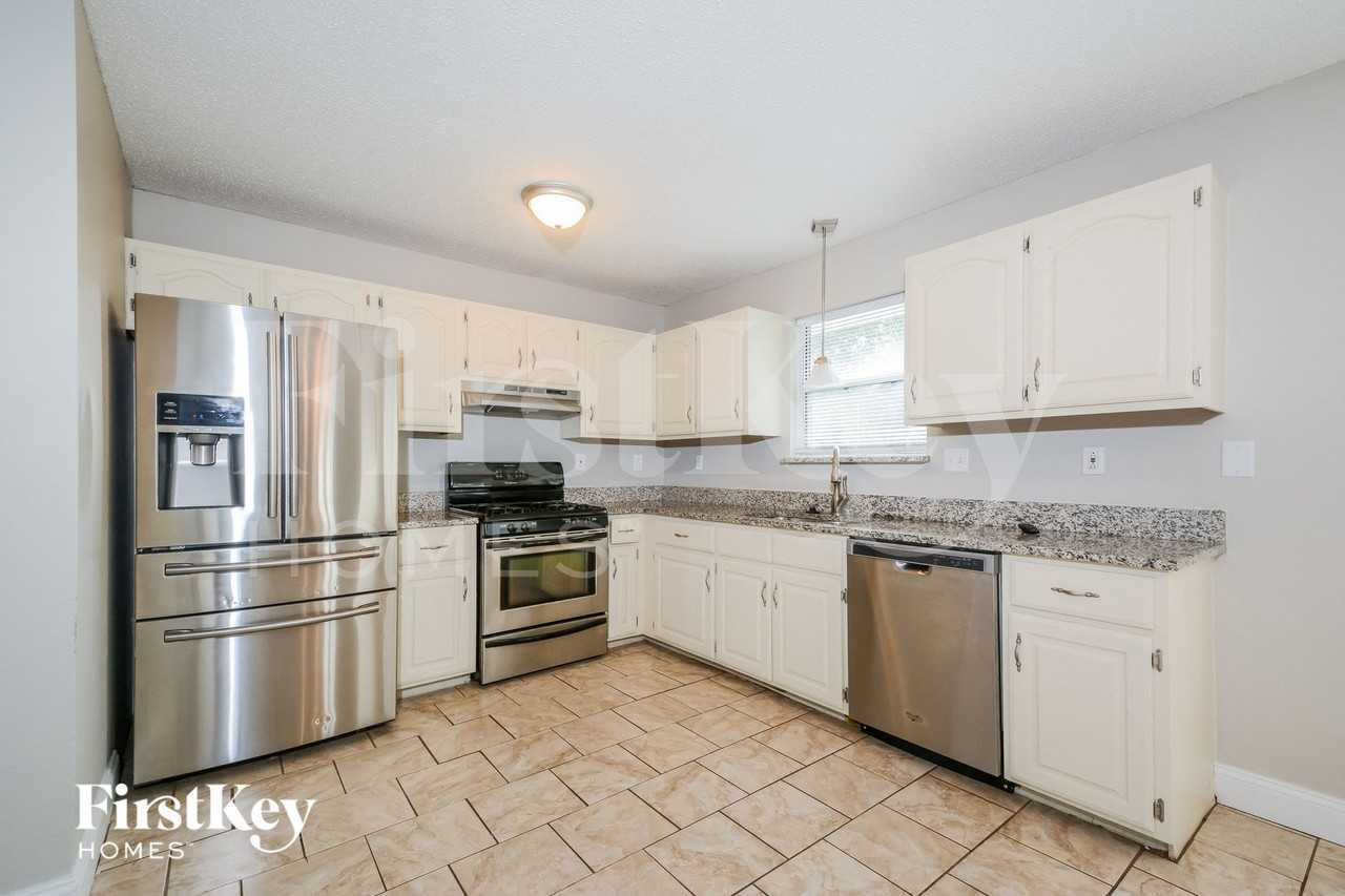 2134 Willow Trace Dr - Photo 6 of 15