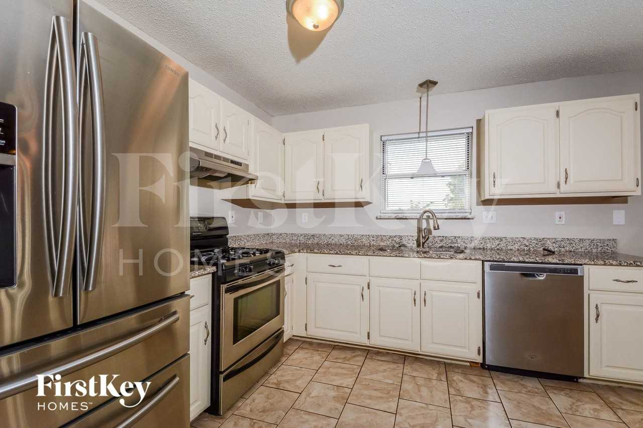 2134 Willow Trace Dr - Photo 7 of 15