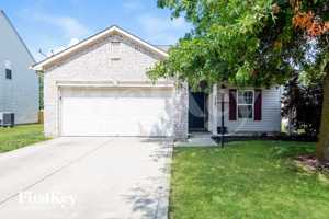 featured image of 15541 Outside Trail