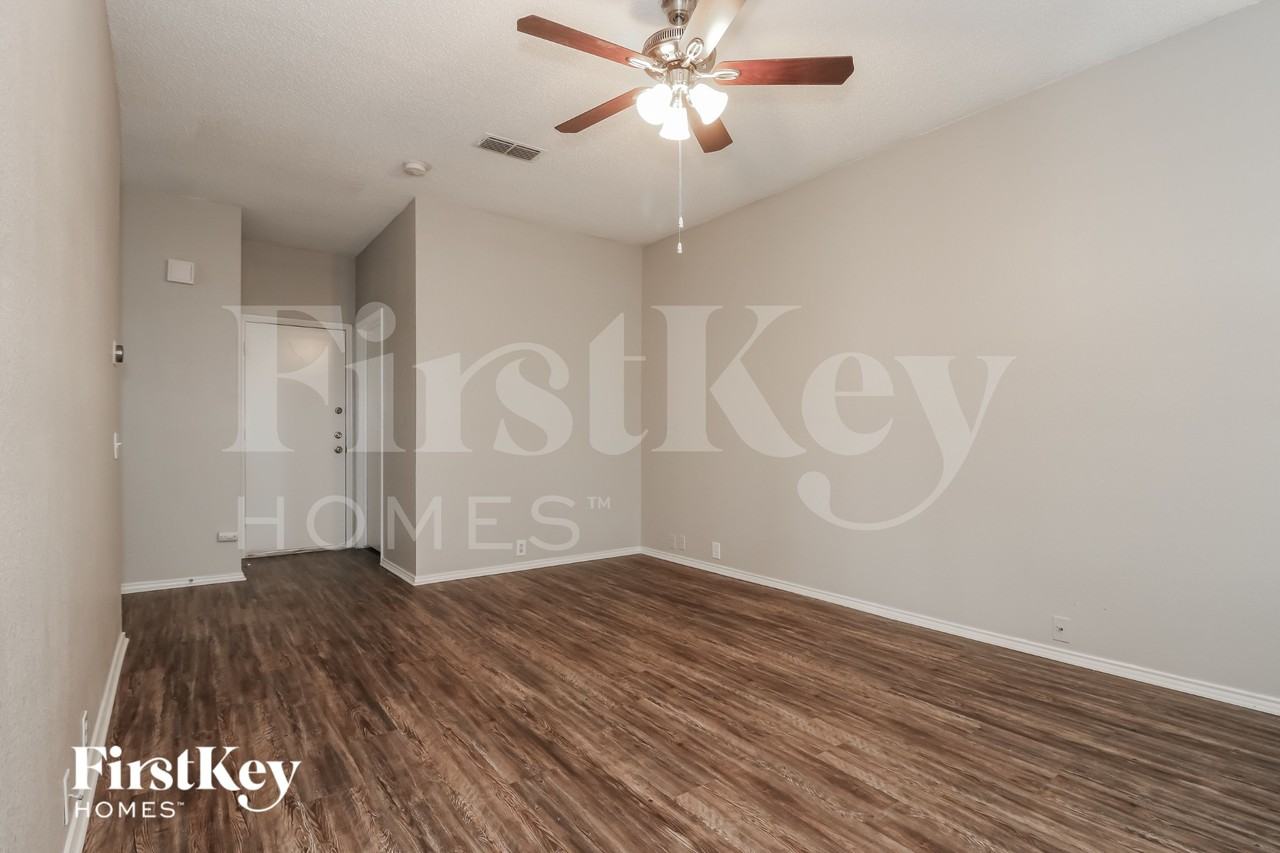 1500 Park Chase Avenue - Photo 3 of 18