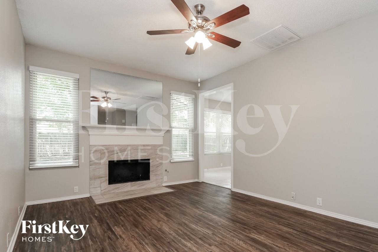 1500 Park Chase Avenue - Photo 4 of 18