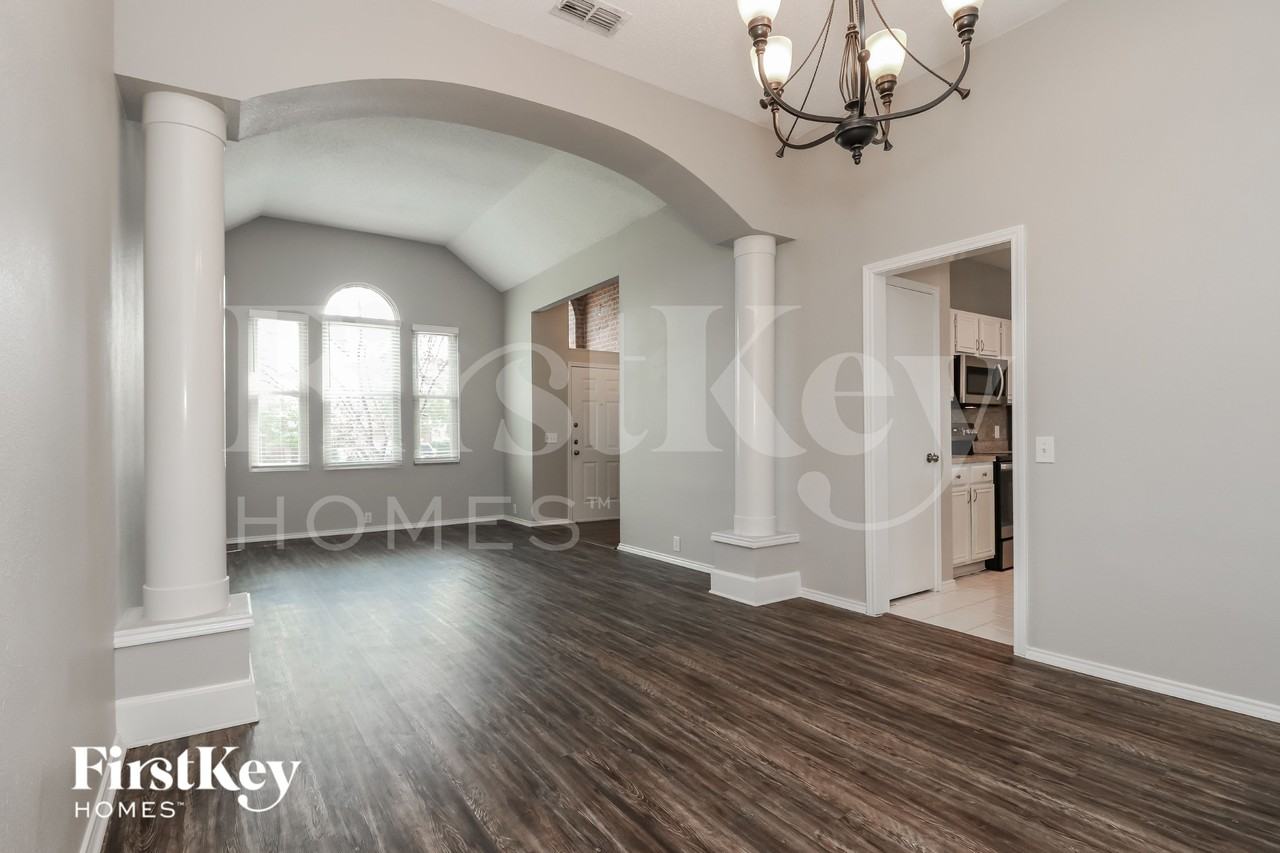 1500 Park Chase Avenue - Photo 6 of 18