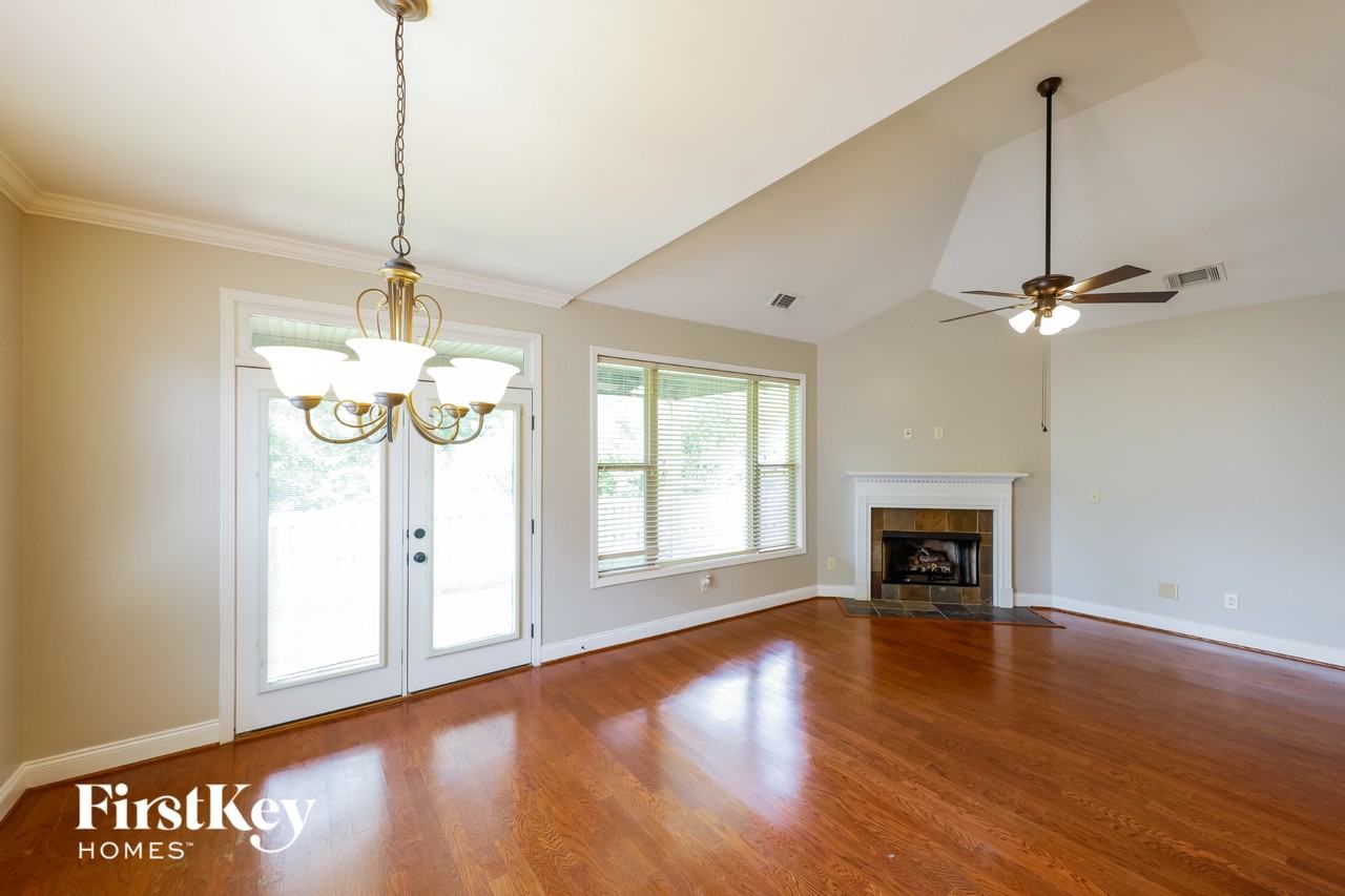 156 Willow View Ln - Photo 4 of 15