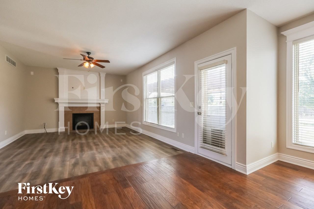 500 River Birch Road - Photo 3 of 15