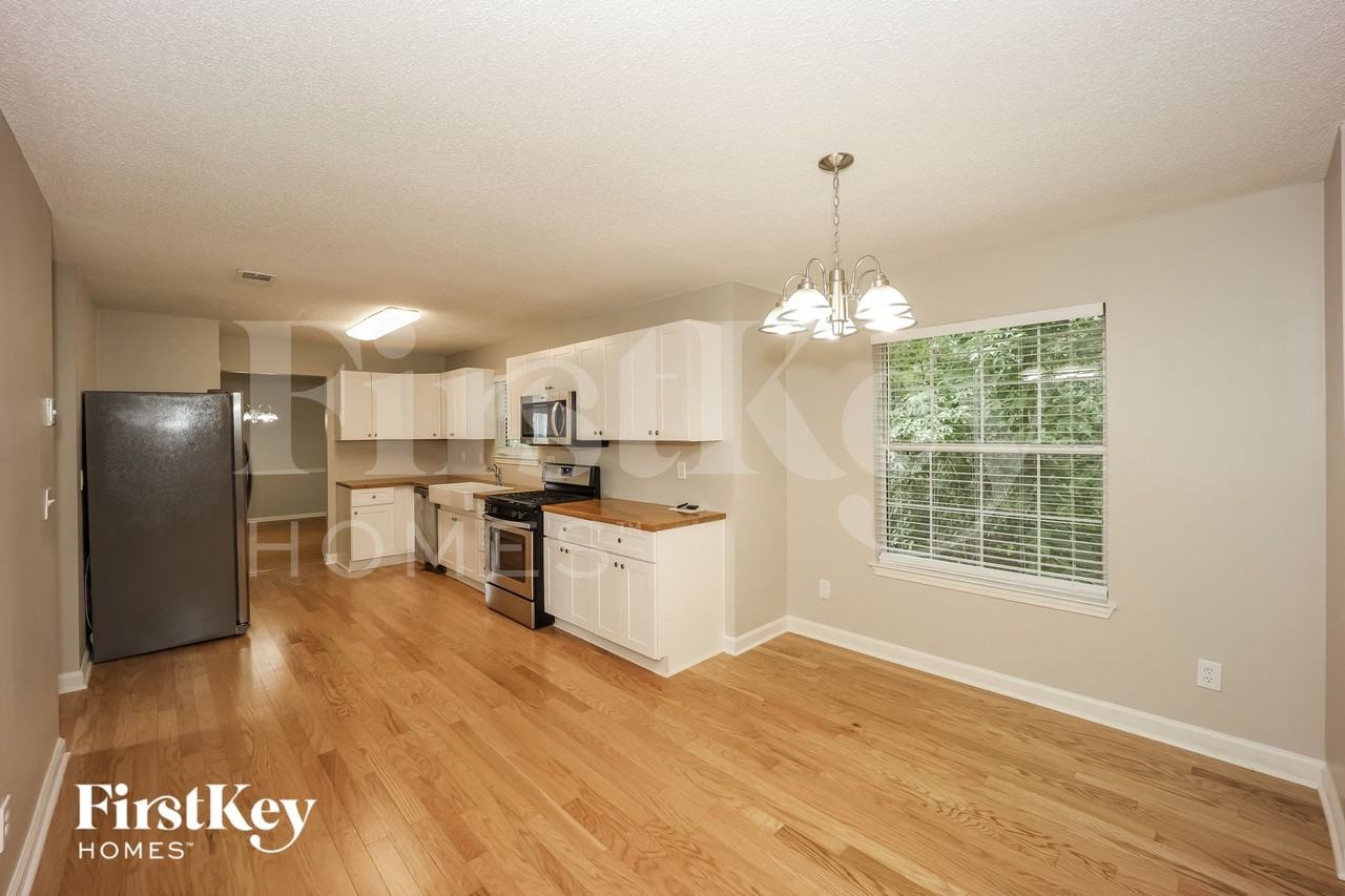 3823 Riverview Fry - Photo 5 of 15