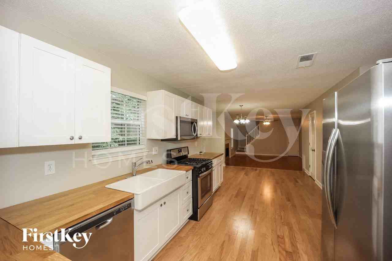 3823 Riverview Fry - Photo 6 of 15