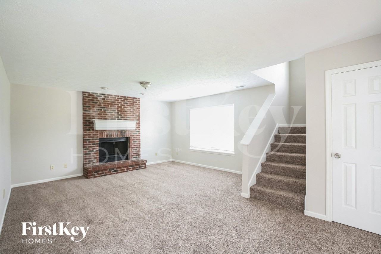 6312 Hazelhatch Dr - Photo 4 of 15