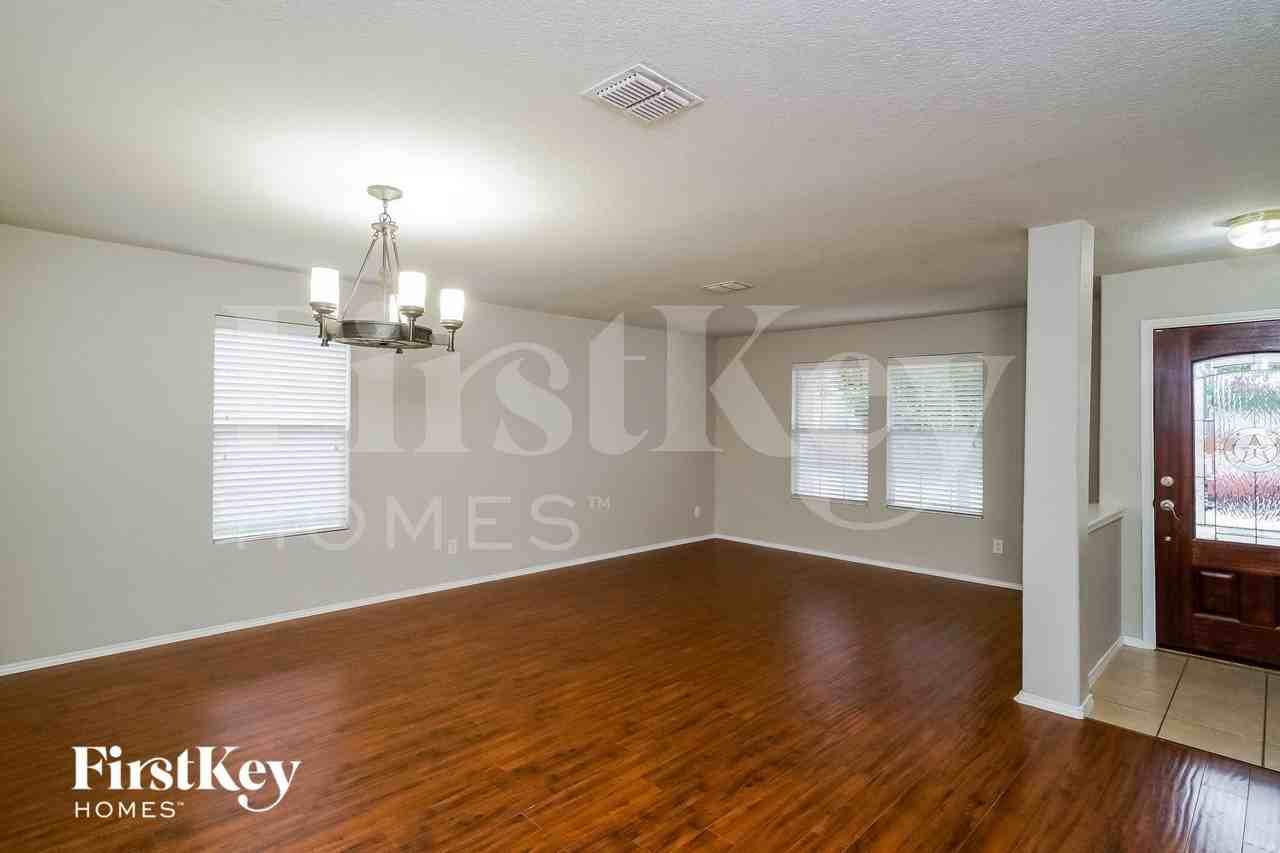 112 Rustic Acres - Photo 3 of 15