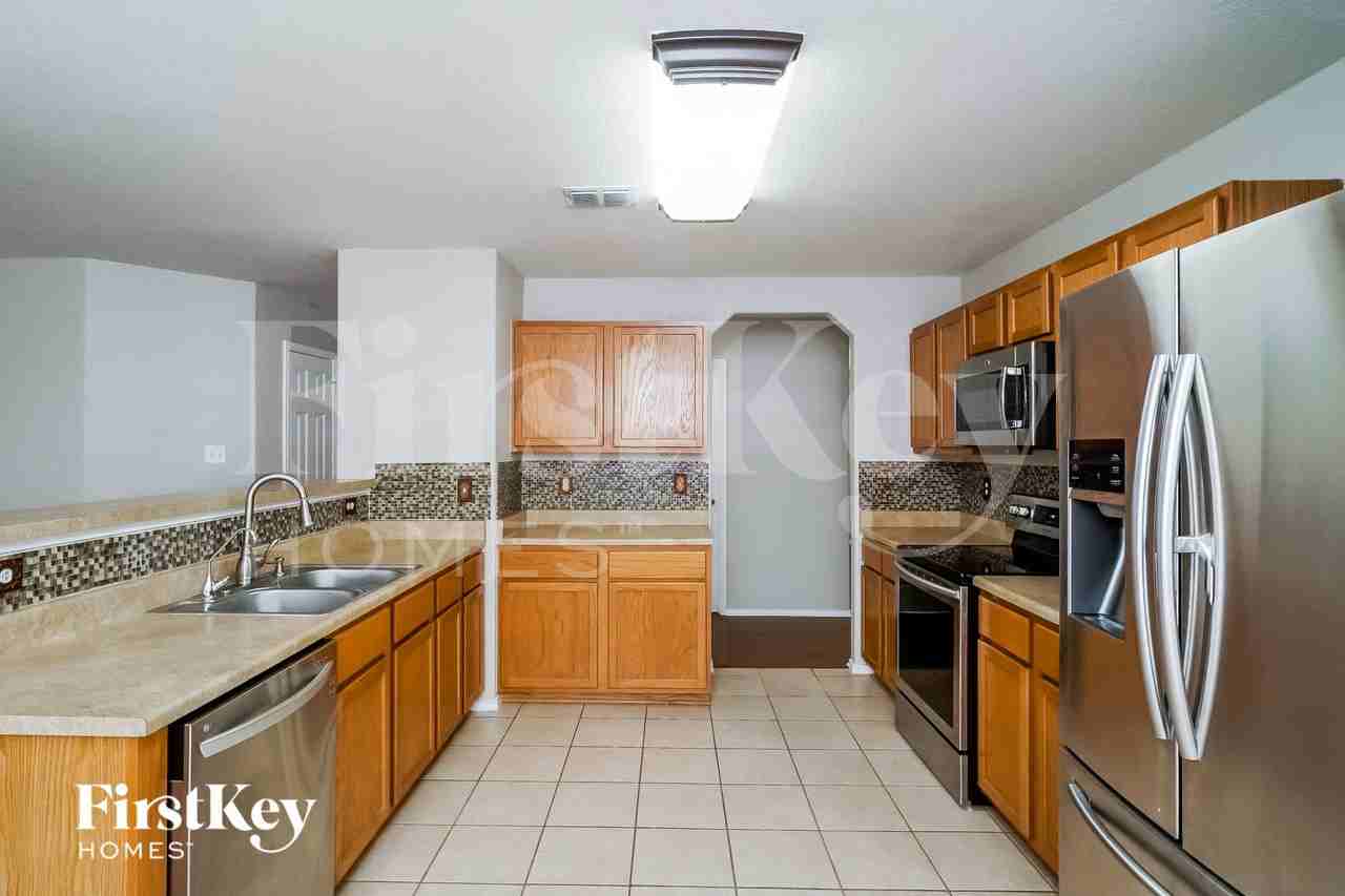 112 Rustic Acres - Photo 5 of 15