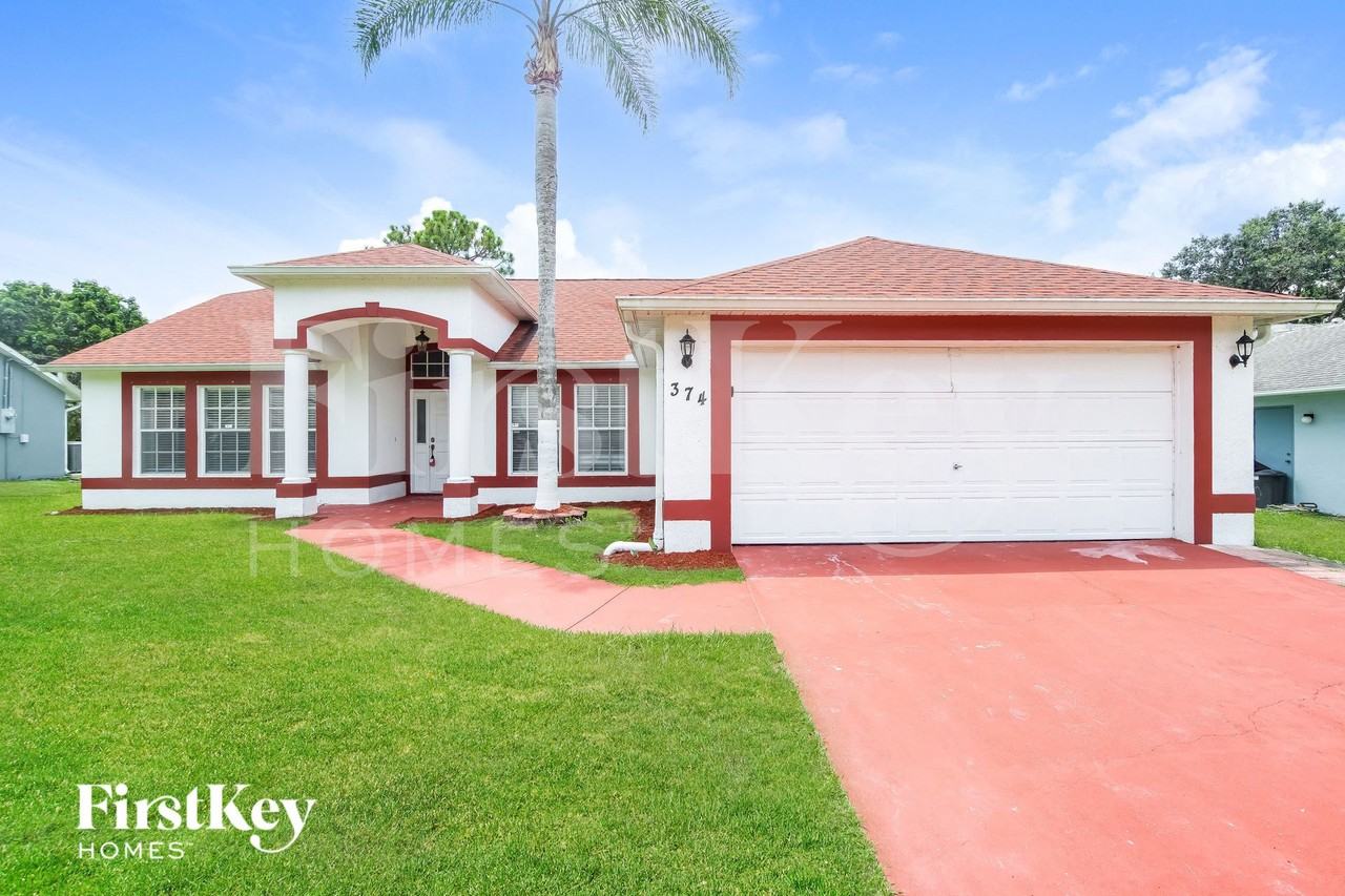 374 Stendal Road Northwest - Photo 2 of 15