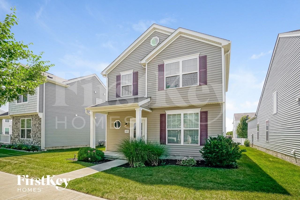 5577 Eagle River Dr - Photo 2 of 15