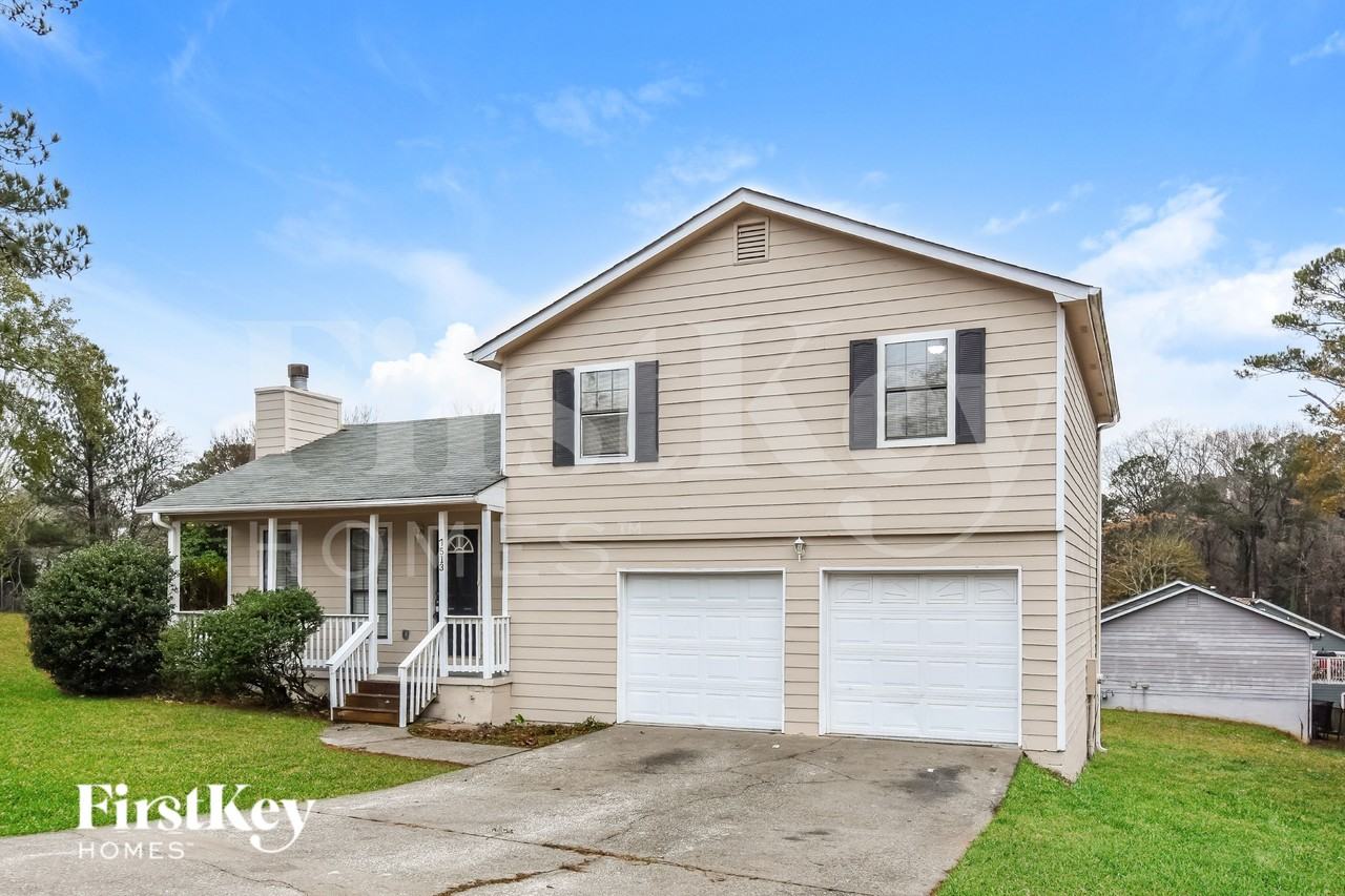 7513 Old South Ln - Photo 2 of 19