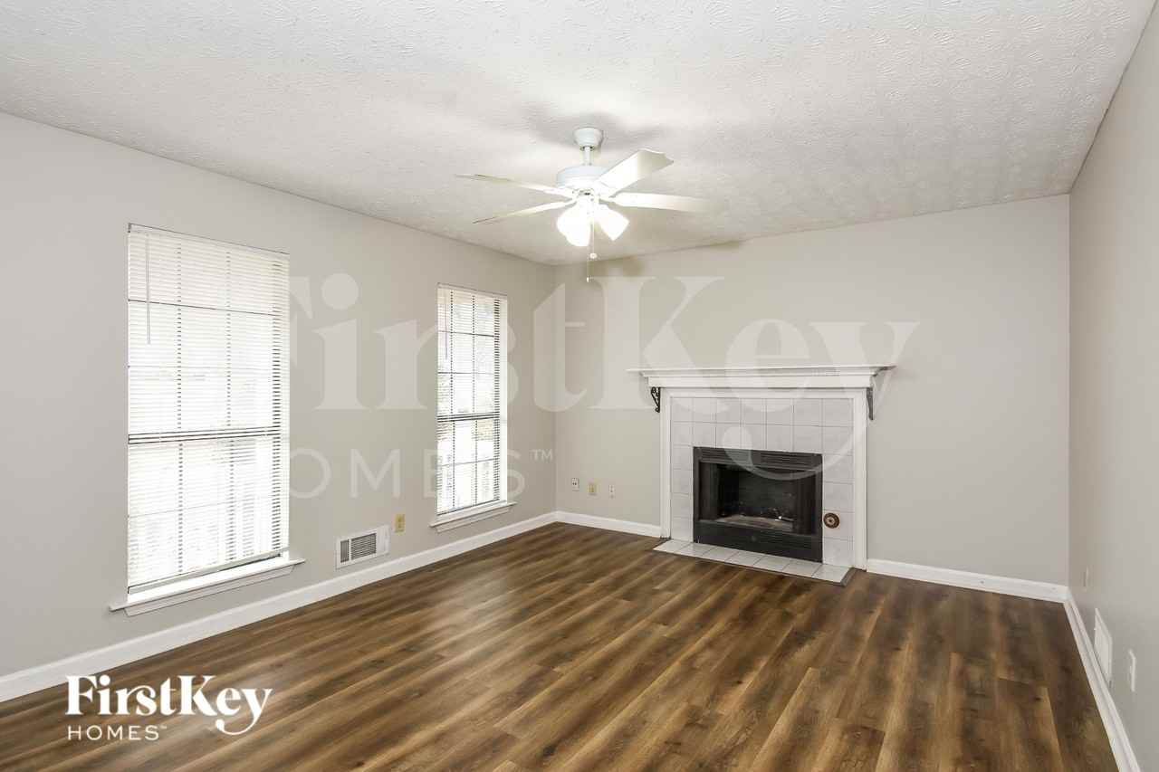 7513 Old South Ln - Photo 7 of 19