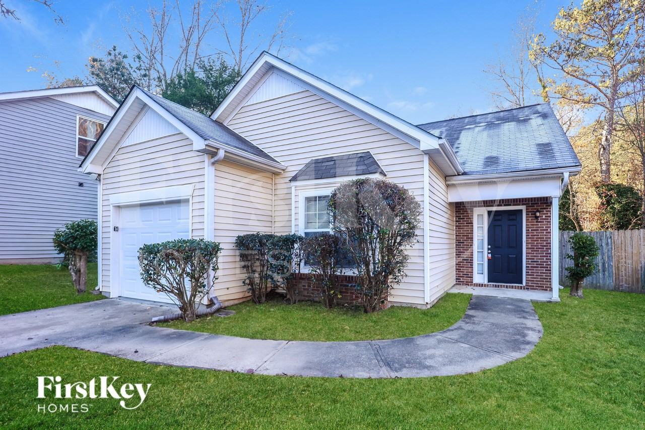 3816 Benjamin Ct Sw - Photo 2 of 19