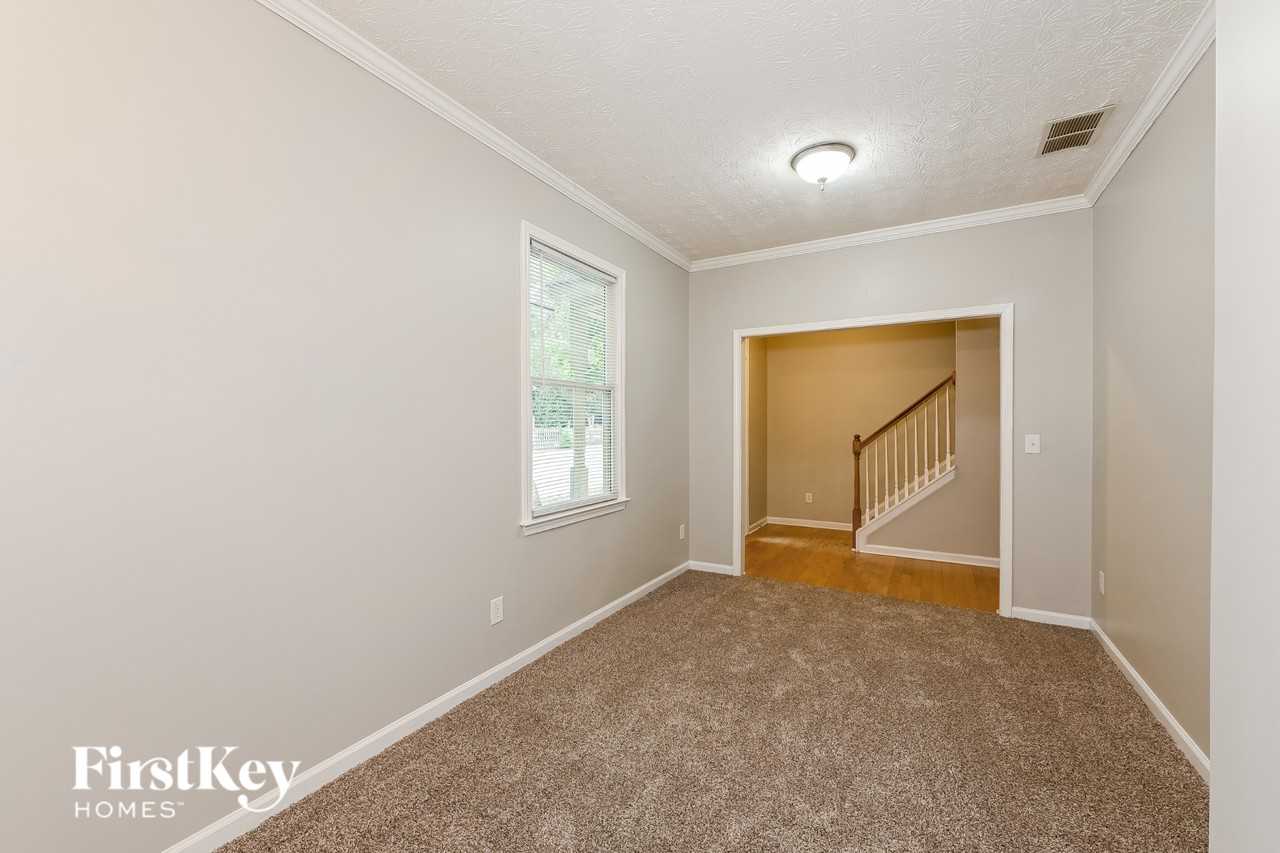 1715 Taylor Ave - Photo 3 of 16