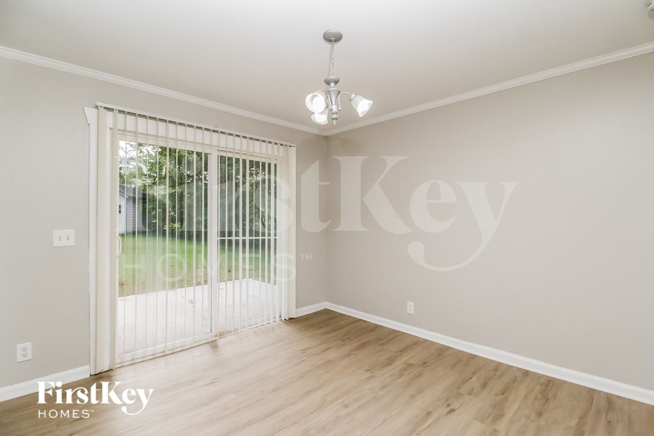 1470 Mountain View Cir Nw - Photo 4 of 16