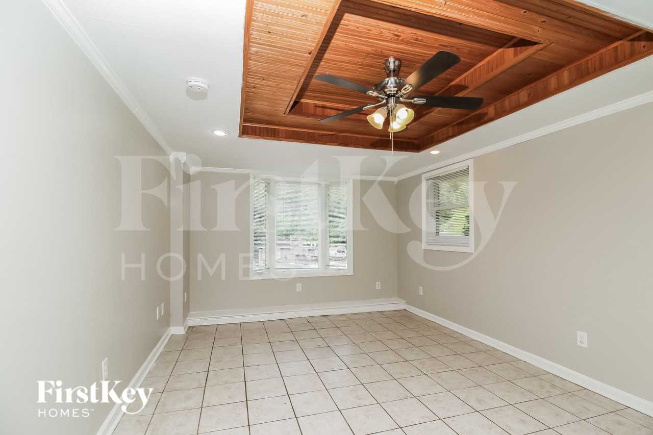 1470 Mountain View Cir Nw - Photo 7 of 16