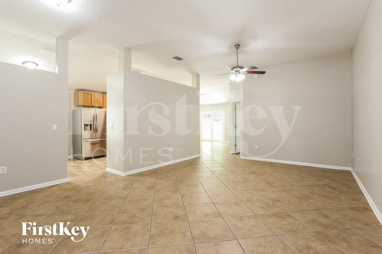 3948 Ringneck Dr - Photo 4 of 15