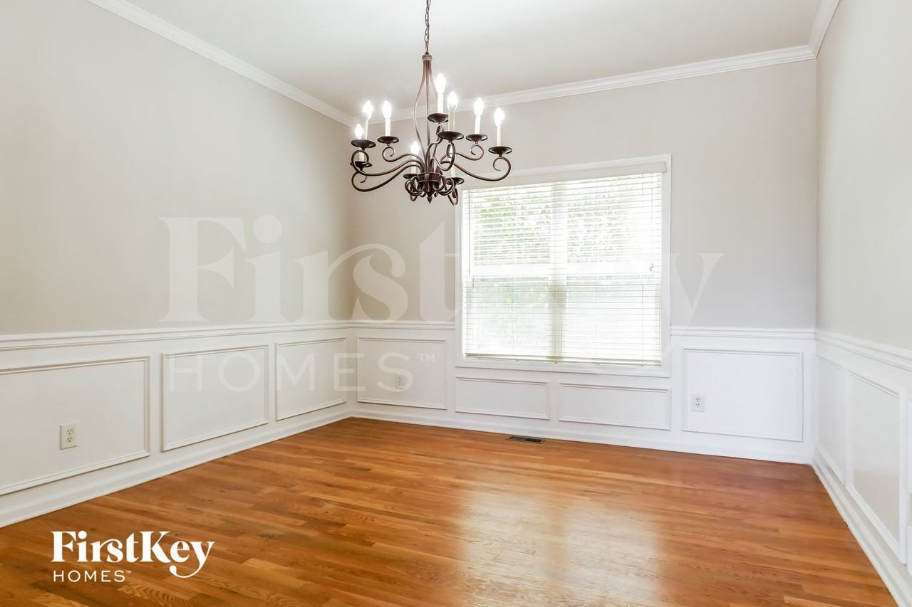 259 Spinner Dr - Photo 4 of 15