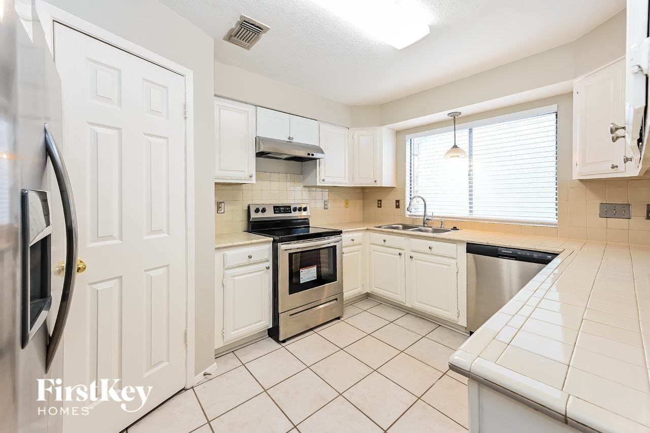 3727 Windy Haven Dr - Photo 7 of 14