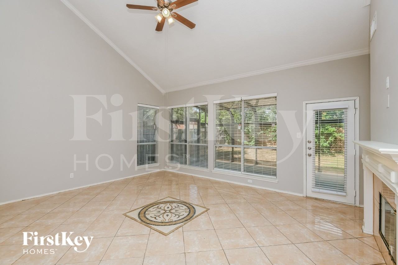 6224 Bowin Drive - Photo 3 of 16