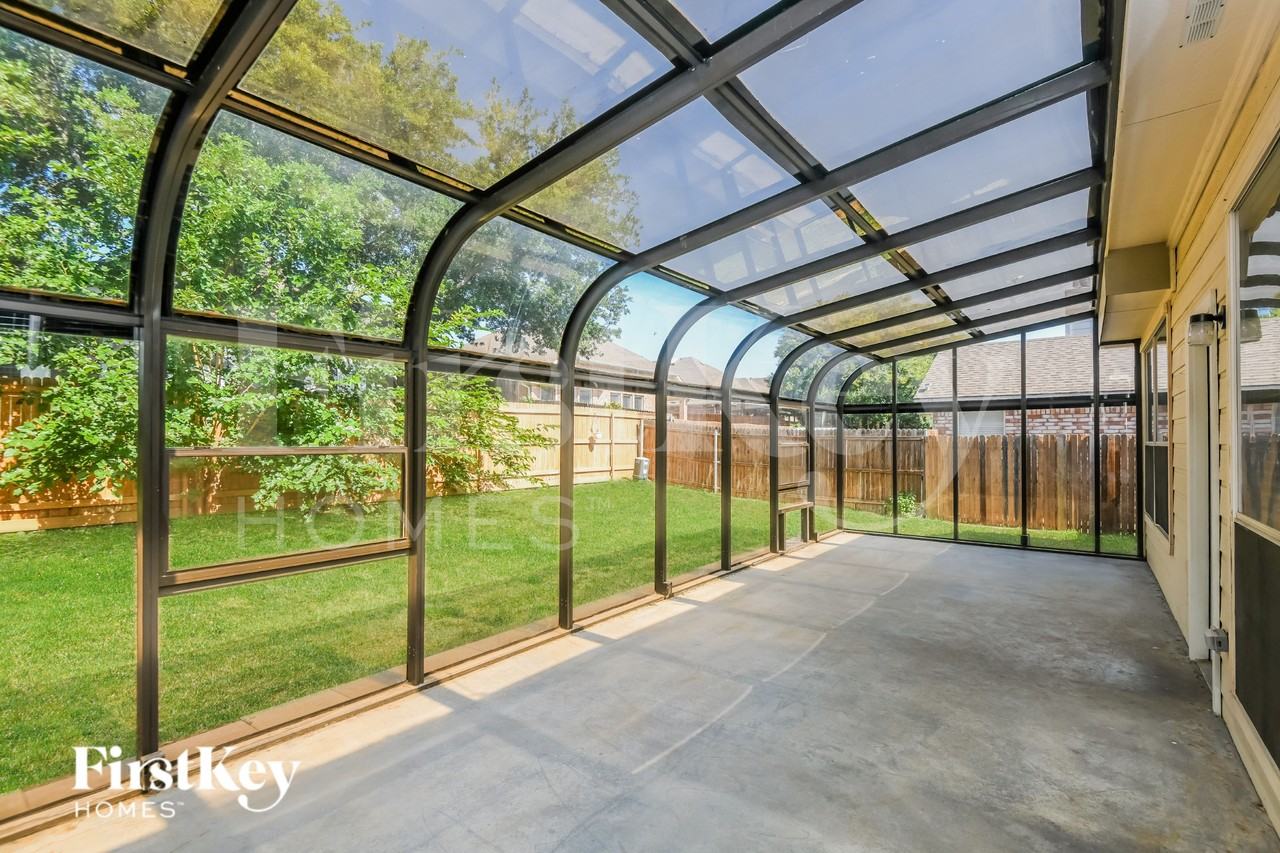 6224 Bowin Drive - Photo 7 of 16