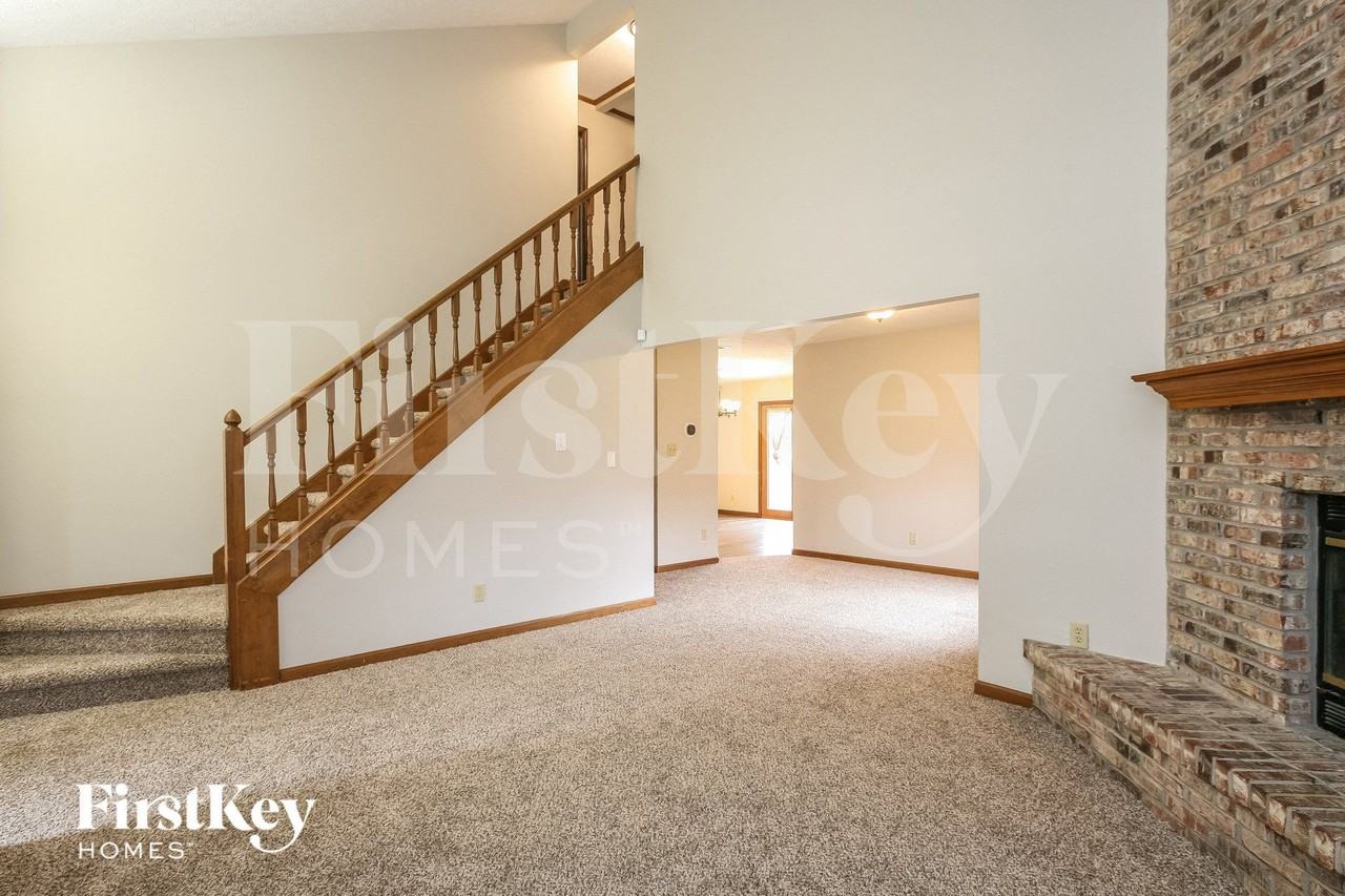 5804 Foolish Pleasure Ln - Photo 5 of 16