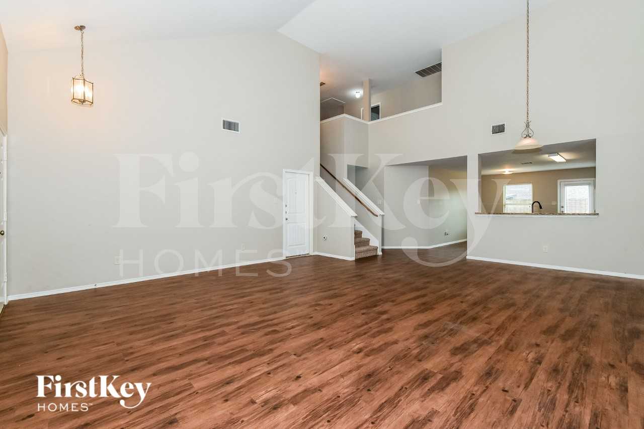 1229 Koto Wood Dr - Photo 3 of 16