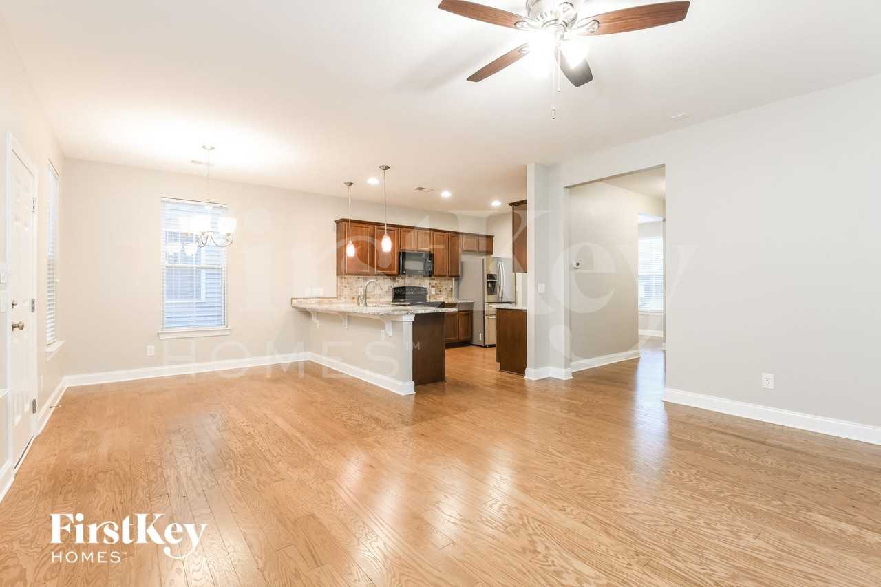 1196 Landau Lane - Photo 3 of 15