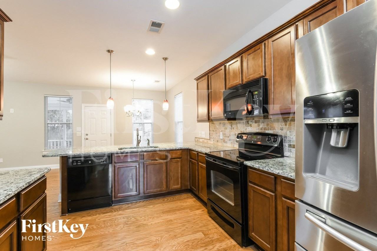 1196 Landau Lane - Photo 6 of 15