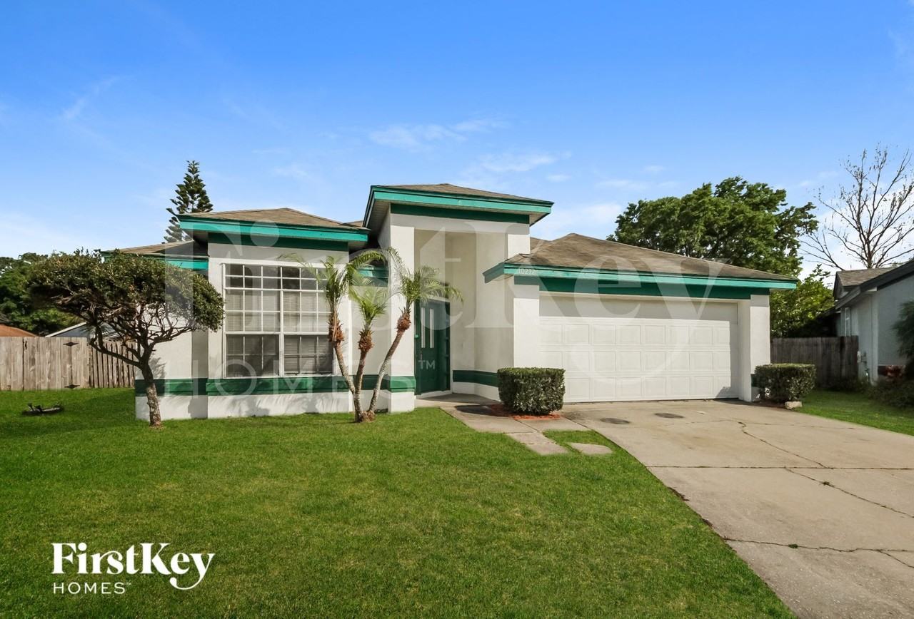 10272 Willowemac Court - Photo 2 of 15