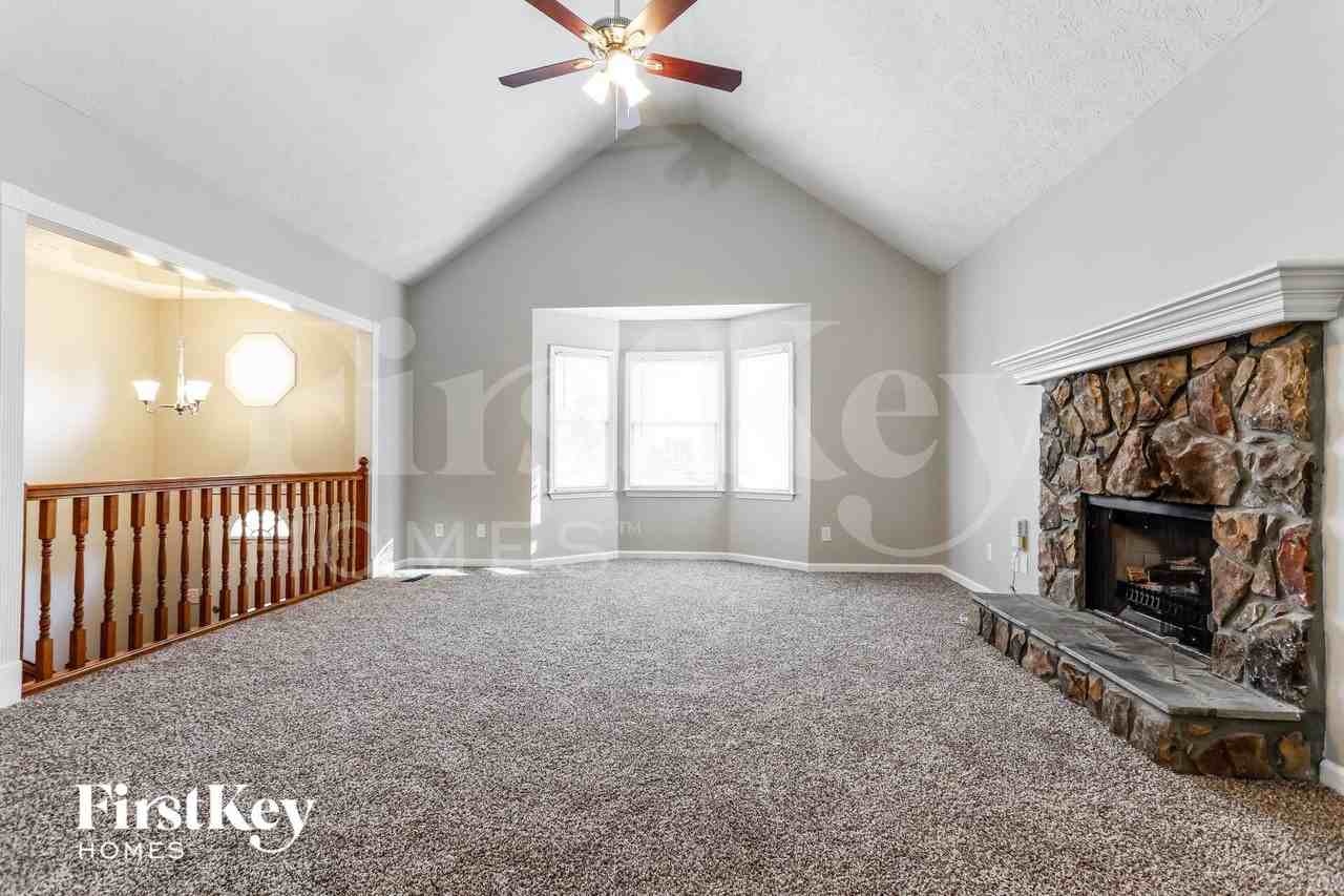 6403 Flat Rock Dr - Photo 2 of 15