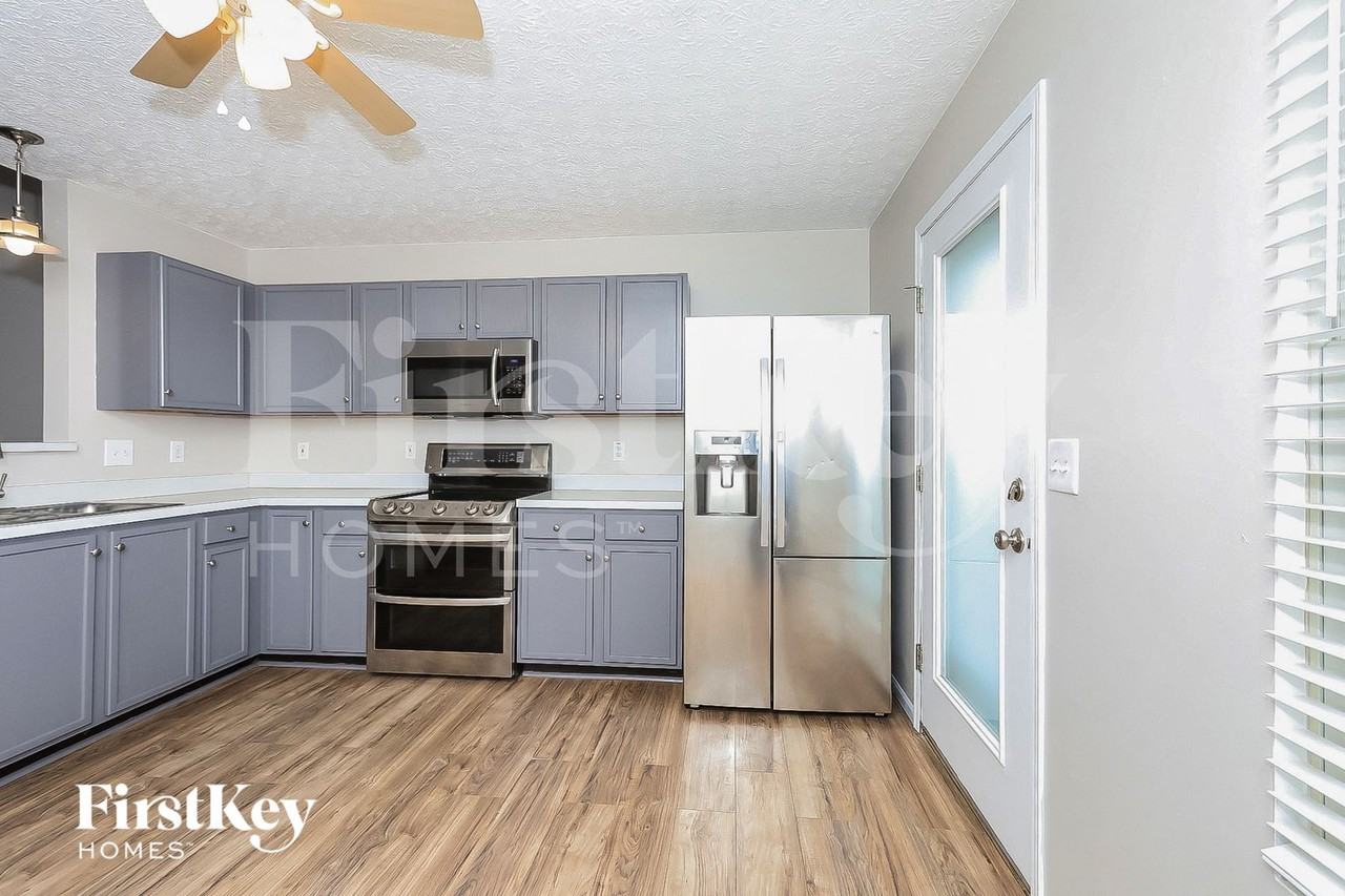 9186 Drum Pl - Photo 7 of 15