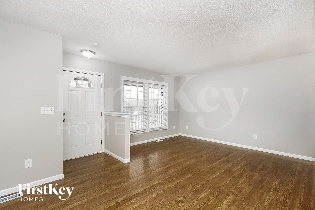 1919 Nw 62nd Ter - Photo 2 of 15