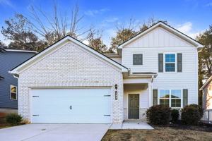 featured image of 199 Hamilton Pointe Dr