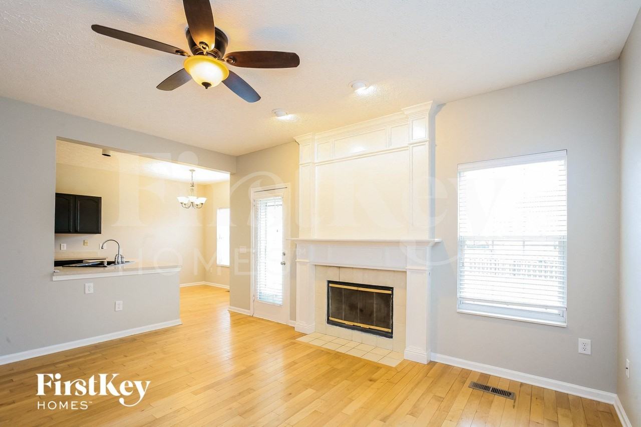 12753 Buff Stone Ct - Photo 3 of 15