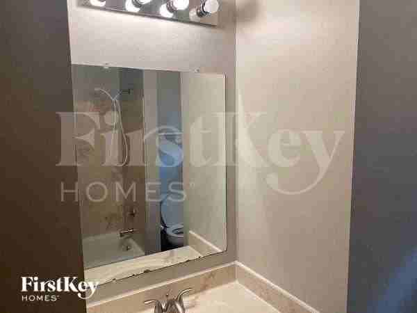 1472 Deer Crossing Lane - Photo 3 of 21