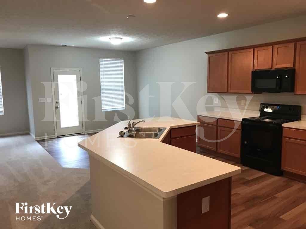 4653 Rainwater Lane - Photo 3 of 13