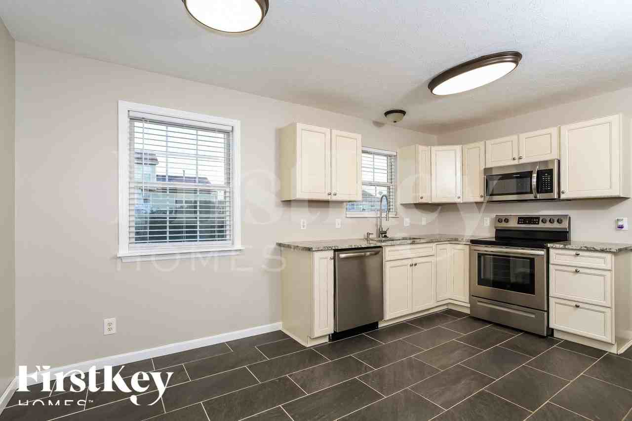 410 Meadow Springs Drive - Photo 7 of 15