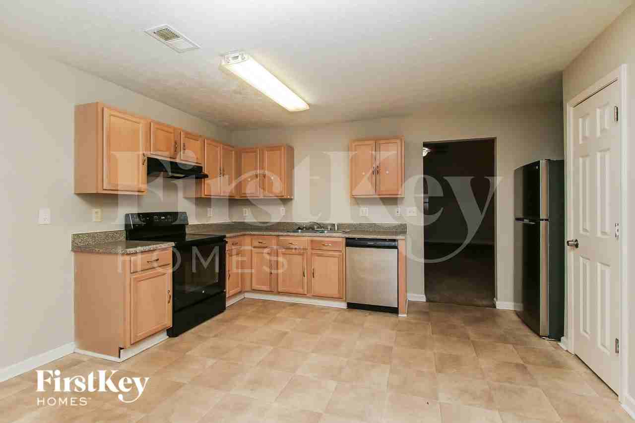 7046 Setters Way - Photo 6 of 19